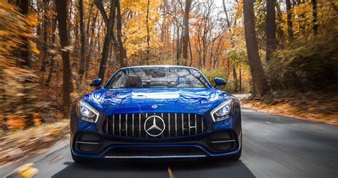 car wallpaper 4k for laptop.